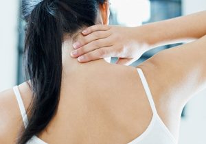 Stiff Neck & Shoulders  The Causes, Symptoms & Treatment